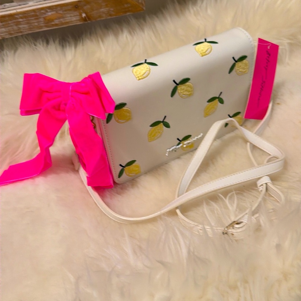 Beautiful Betsey Johnson White Lemon Crossbody Bag  Perfect for Spring & Summer
